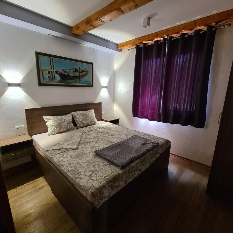 Orahovo Stone Vilas Virpazar Esterno foto